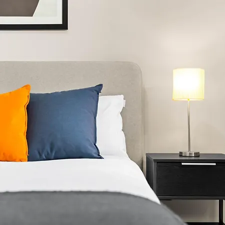 New Build 1 Bed - Sheldon, - Coventry Rd - Close To Airport, Solihull, National Exhibit Centre, Jaguar And * Birmingham