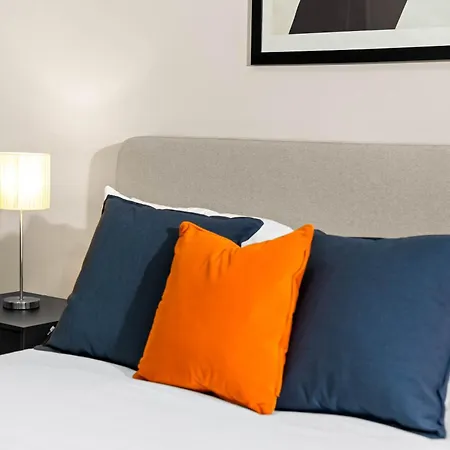 New Build 1 Bed - Sheldon, - Coventry Rd - Close To Airport, Solihull, National Exhibit Centre, Jaguar And Appartamento